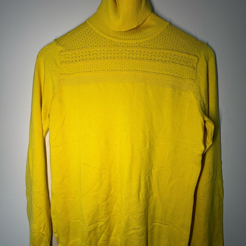 Women’s The Limited Yellow Turtleneck Sweater | Size Large